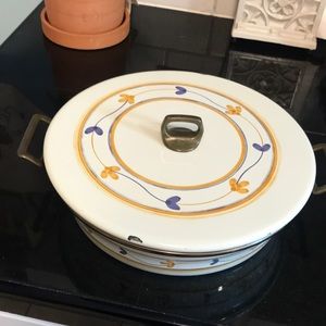 Vintage skillet with top